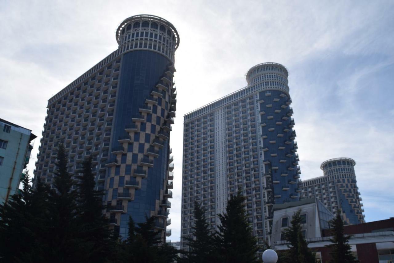 Orbi Sea Towers Batumi Resort Extérieur photo